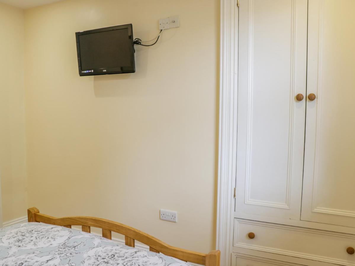 Apartment 6 휫비 외부 사진